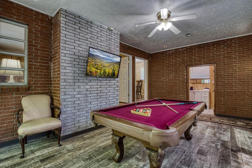 Black Bear Falls - With An In-Law Suite Gatlinburg Exterior foto